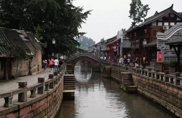 明代一“懒人”对联：上联和下联一字不差，却成千古经典流传至今